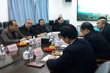 در دیدار رییس سازمان دامپزشکی کشور با سفیرکشورمان در پکن